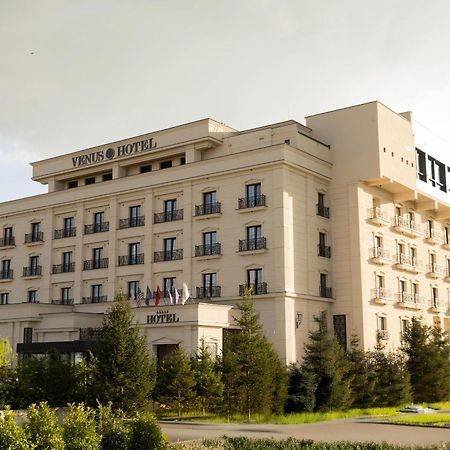 Venus Hotel Pristina Exterior photo